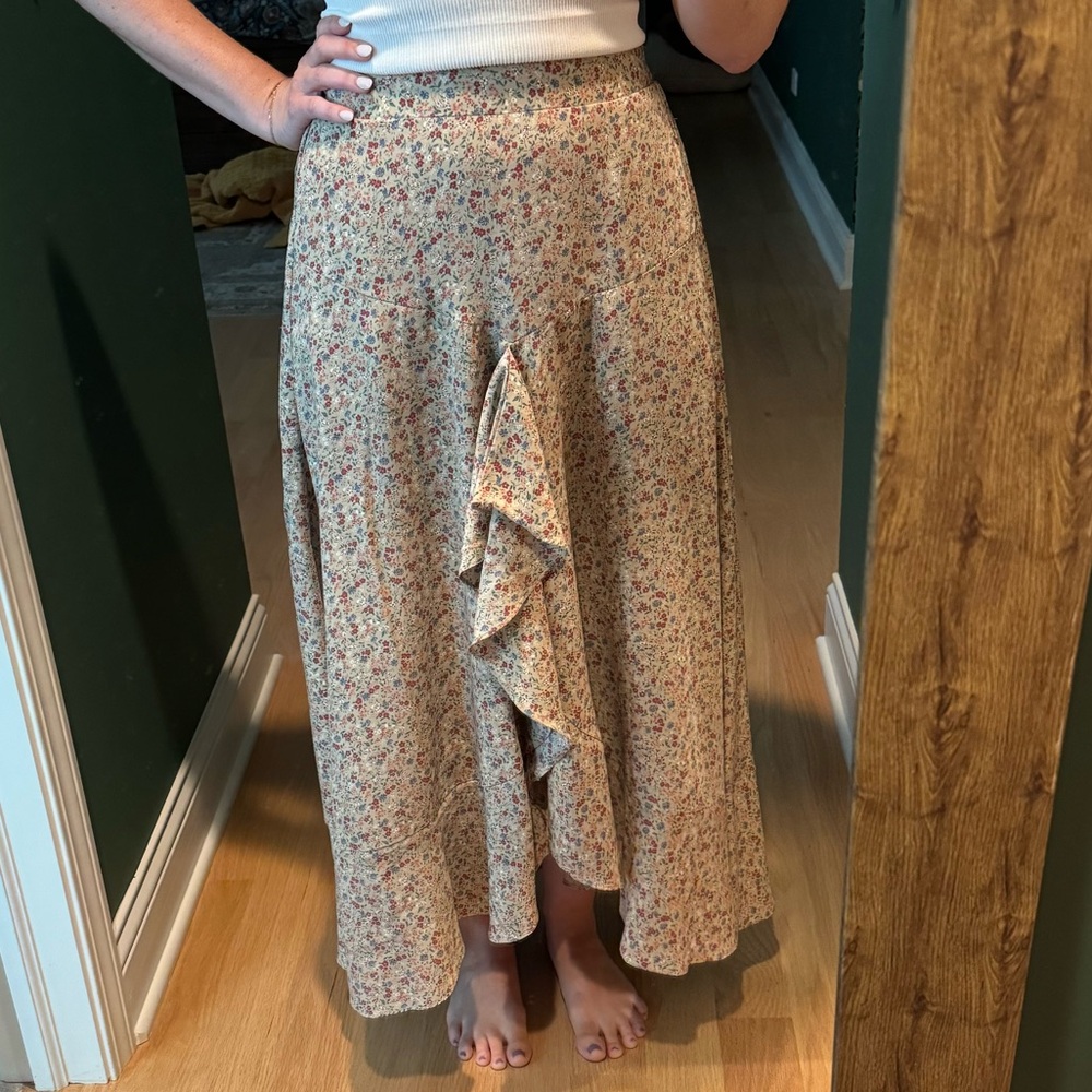 Mika Rose Floral Midi Skirt